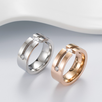 GREDZENS AR KUBISKO CIRKONIJU