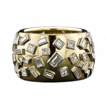 GREDZENS AR STIKLA KRISTĀLIEM